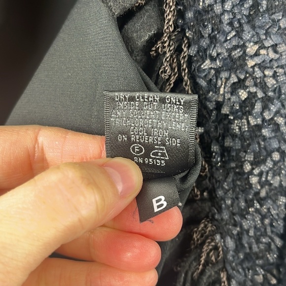 Lafayette 148 Textured Open Front Fringe Wool Blend Blazer Jacket Size 4 Career - Picture 12 of 12